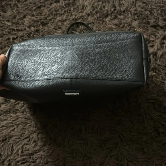 REBECCA MINKOFF BLACK PEBBLED LEATHER TOTE - Picture 8 of 11